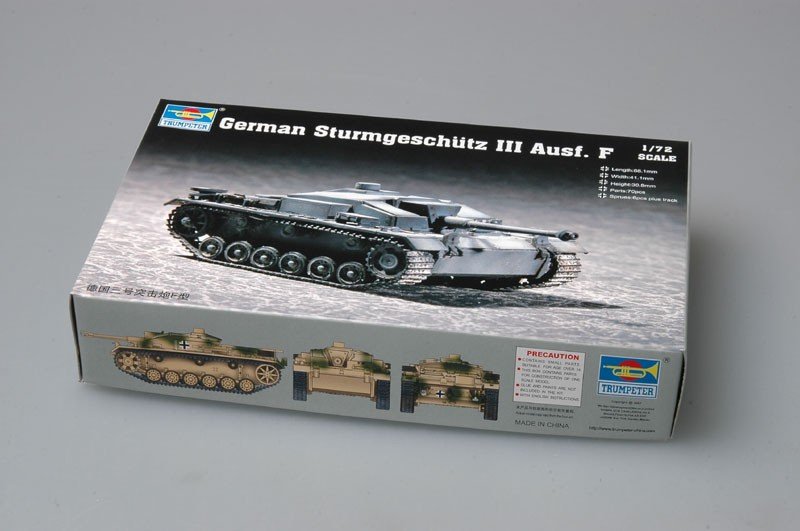 Trumpeter 07259 German Sturmgeschutz III Ausf. F 1/72 – obrázek 2