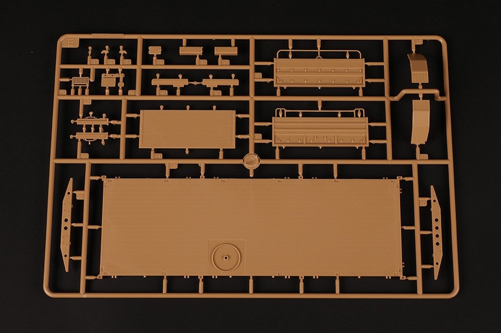 Hobby Boss 85528 ​​LKW 10t mil gl 1/35 – Bild 8