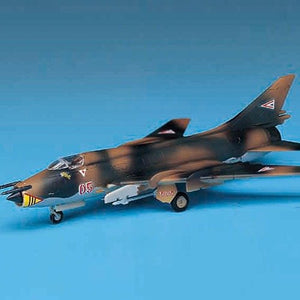 Academy 12612 SU-22 FITTER 1/144 – immagine 3