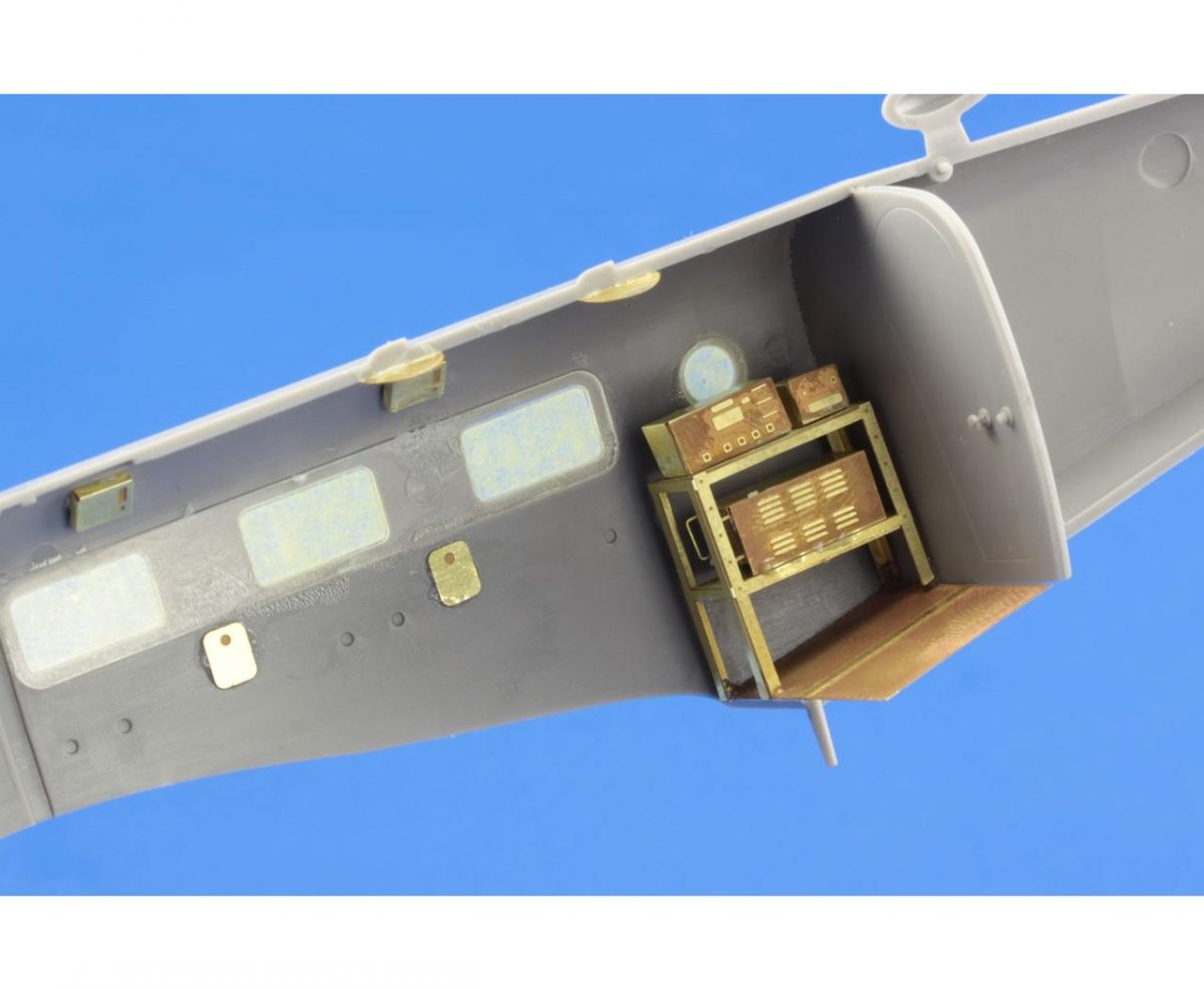Eduard 49722 C-45F interior SA ICM 1/48 – Bild 2
