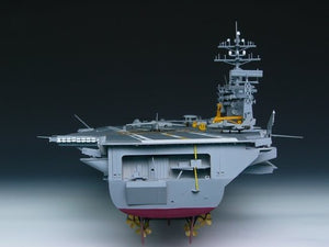 Trumpeter 05605 US CVN-68 Nimitz aircraft carrier 1975 (1/350) – image 2