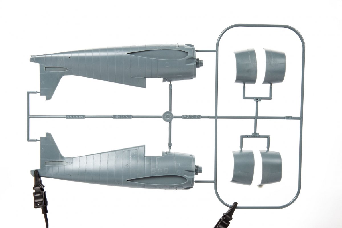 Eduard 8229 F6F-5 Hellcat late ProfiPACK edition 1/48 – Bild 7