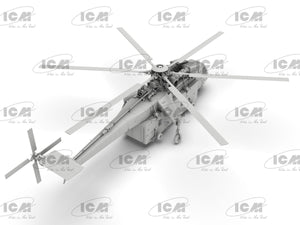 ICM 53057 CH-54A Tarhe with Universal Military Pod 1/35 – image 5