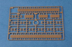 Hobby Boss 83842 Soviet T-35 Heavy Tank -Before – Bild 12
