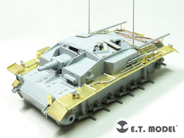 ET Model E35-256 WWII German StuG.III Ausf.E Basic (For DRAGON Smart Kit) (1/35) – imagen 2