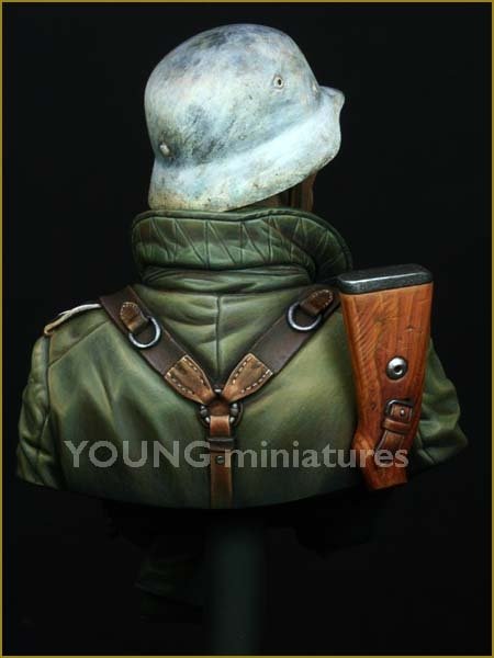 Young Miniatures YM1825 German Infantry Russian Front WWII 1/10 – Bild 5