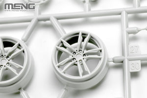 Meng Model CS-005 BMW Z4 M40i 1/24 – image 9