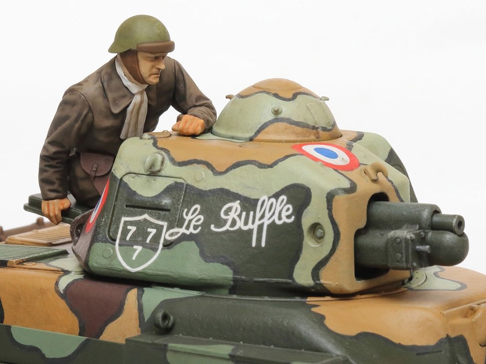 Tamiya 35373 French Light Tank R35 1/35 – image 3