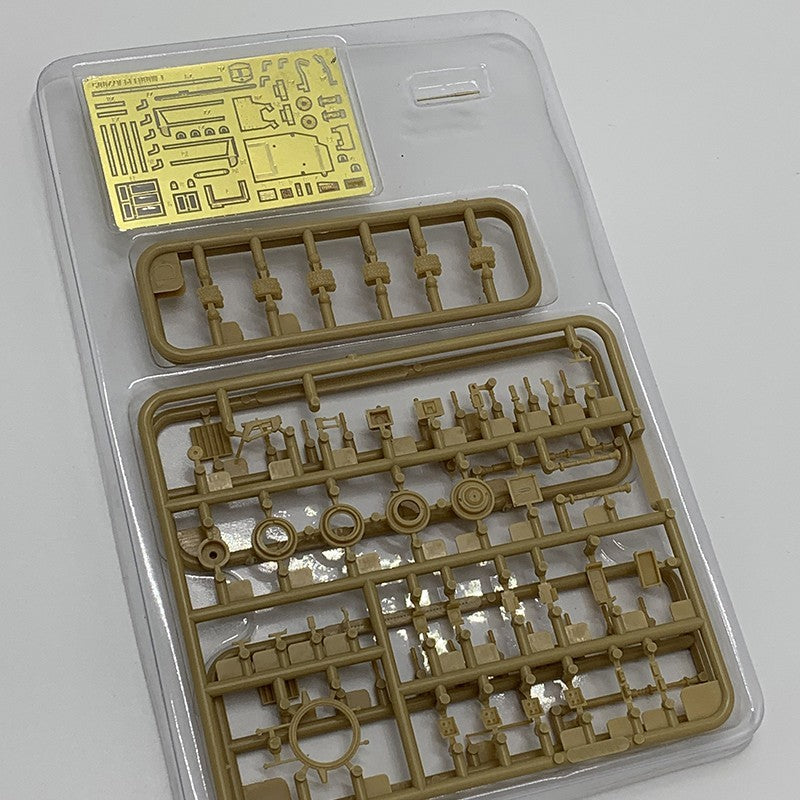 T-Model A72005 Modern U.S. HMMWV Upgrade Set 1/72 – image 3