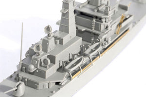 Dragon 7090 USS Virginia (CGN-38) 1/700 – image 12