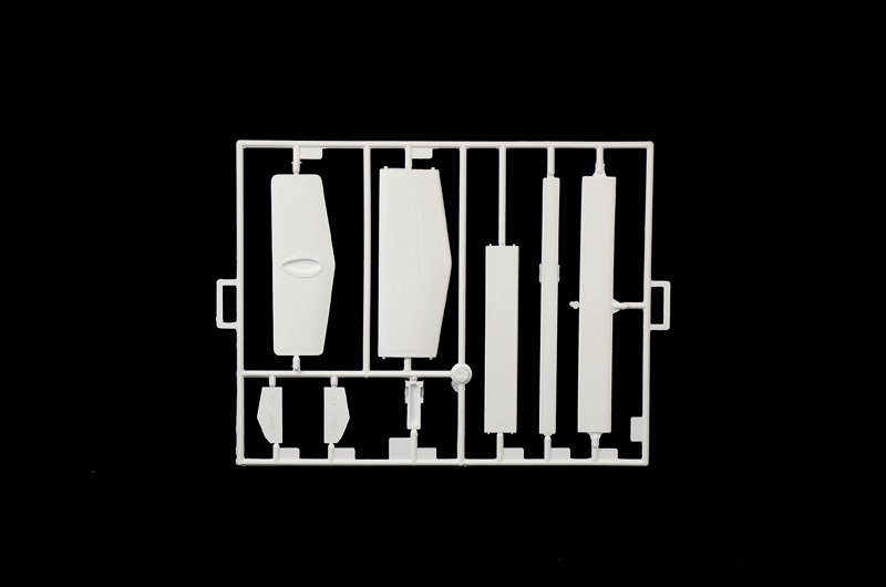 Italeri 4704 ALFA ROMEO 179 - 179C 1/12 – image 18