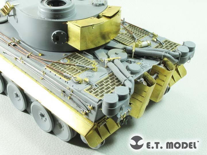 ET Model E35-249 WWII German TIGER I “Tunisian Initial” Basic (For DRAGON Smart Kit) (1/35) – obrázek 5