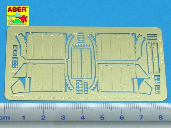 Aber 35A031 Front fenders for Panther A/D (1/35) – image 2