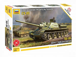 Zvezda 5062 Chasseur de chars soviétique SU-85 1/72