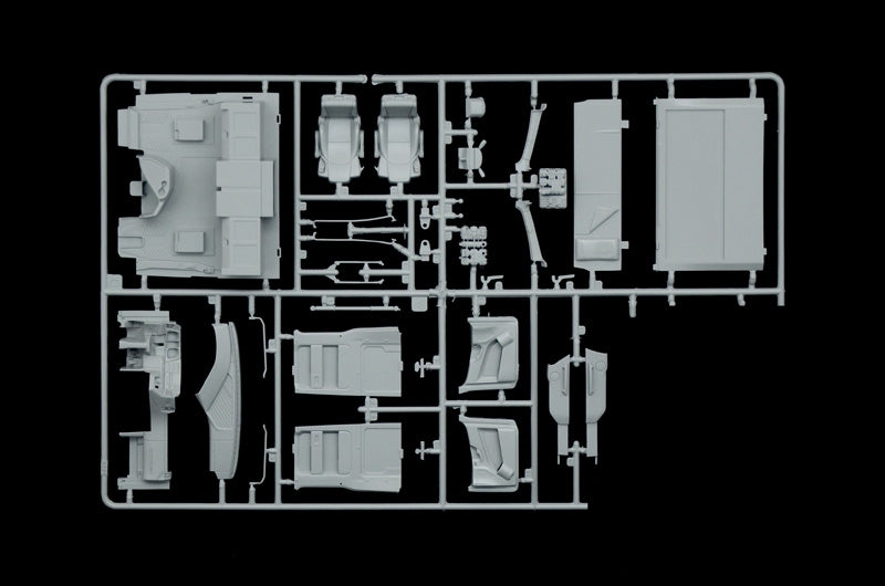 Italeri 3968 MB Actros MP4 Big Space - Grand Prix Edition 1/24 – image 8