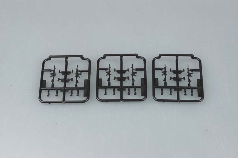 Trumpeter 00505 American machine gun AR-15/M16/M4 FAMILY-XM117 E1/E2 1/35 – obrázek 4