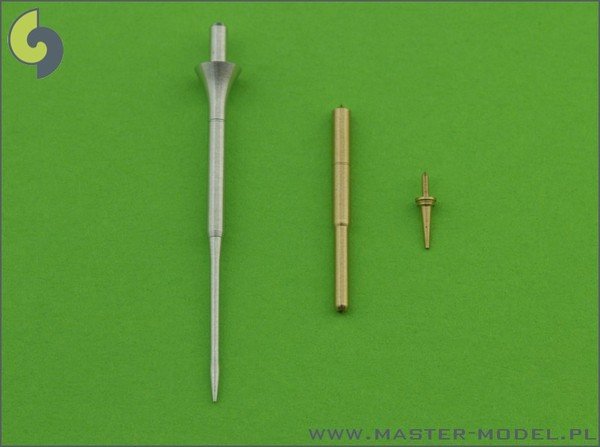 Master AM-32-044 F-4 Phantom II (long nose versions) - F-4E, F, G, EJ and recce variants RF-4B, ​​C, E, EJ (1/32) – image 5