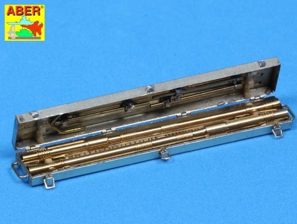 Aber 35L-089 Set of 2 German 2cm L/65 gun barrel for Flak 38 with storage box 1/35 – Bild 7