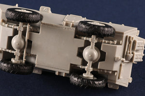 Trumpeter 07442 LAV-150 APC 90mm Mecar Gun 1/72 – image 12
