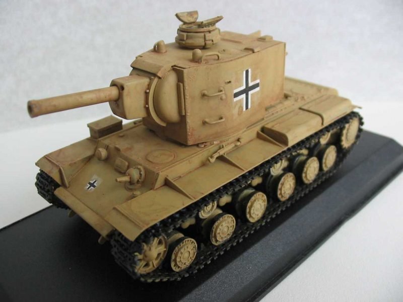 PST 72037 Pz.Kpfw. 754(r) heavy tank 1/72 – obrázek 4