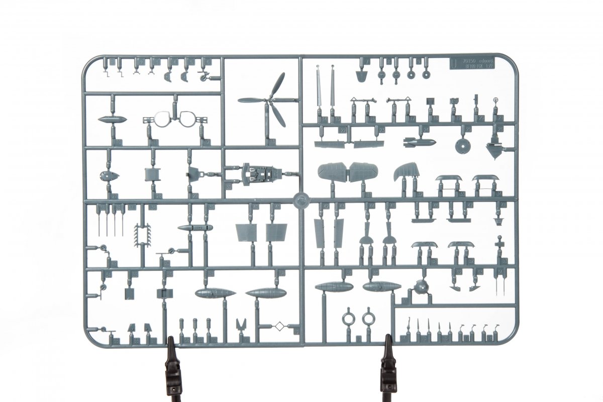 Eduard 70155 Bf 109F-4 ProfiPACK 1/72 – immagine 7