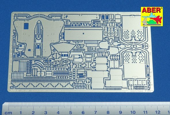 Aber 35154 German LeFH 18 howitzer, 105 mm (AFV) (1/35) – image 2