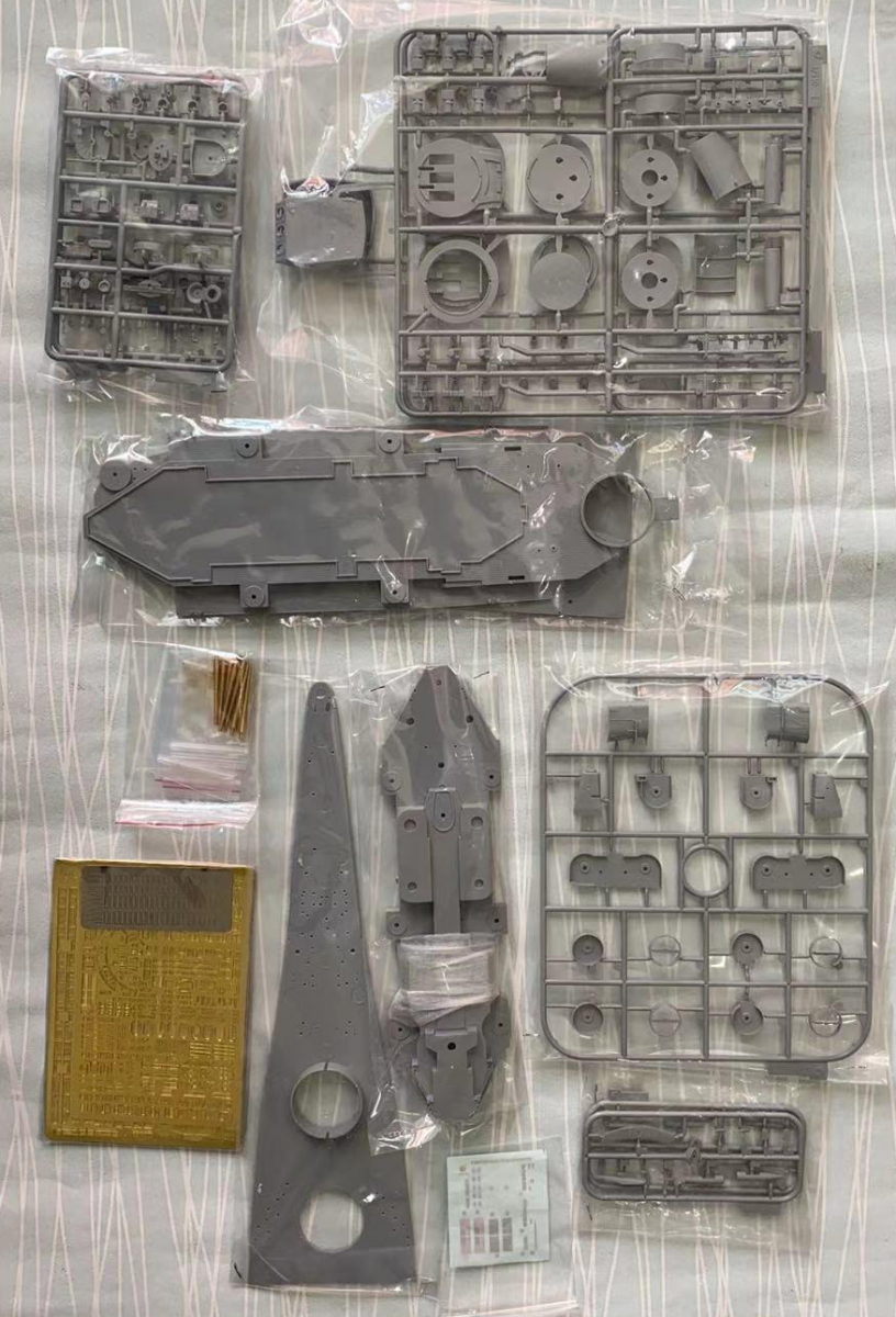 Very Fire VF350909DX USS Navy Battleship BB-63 Missouri DX Version 1/350 – obrázek 6