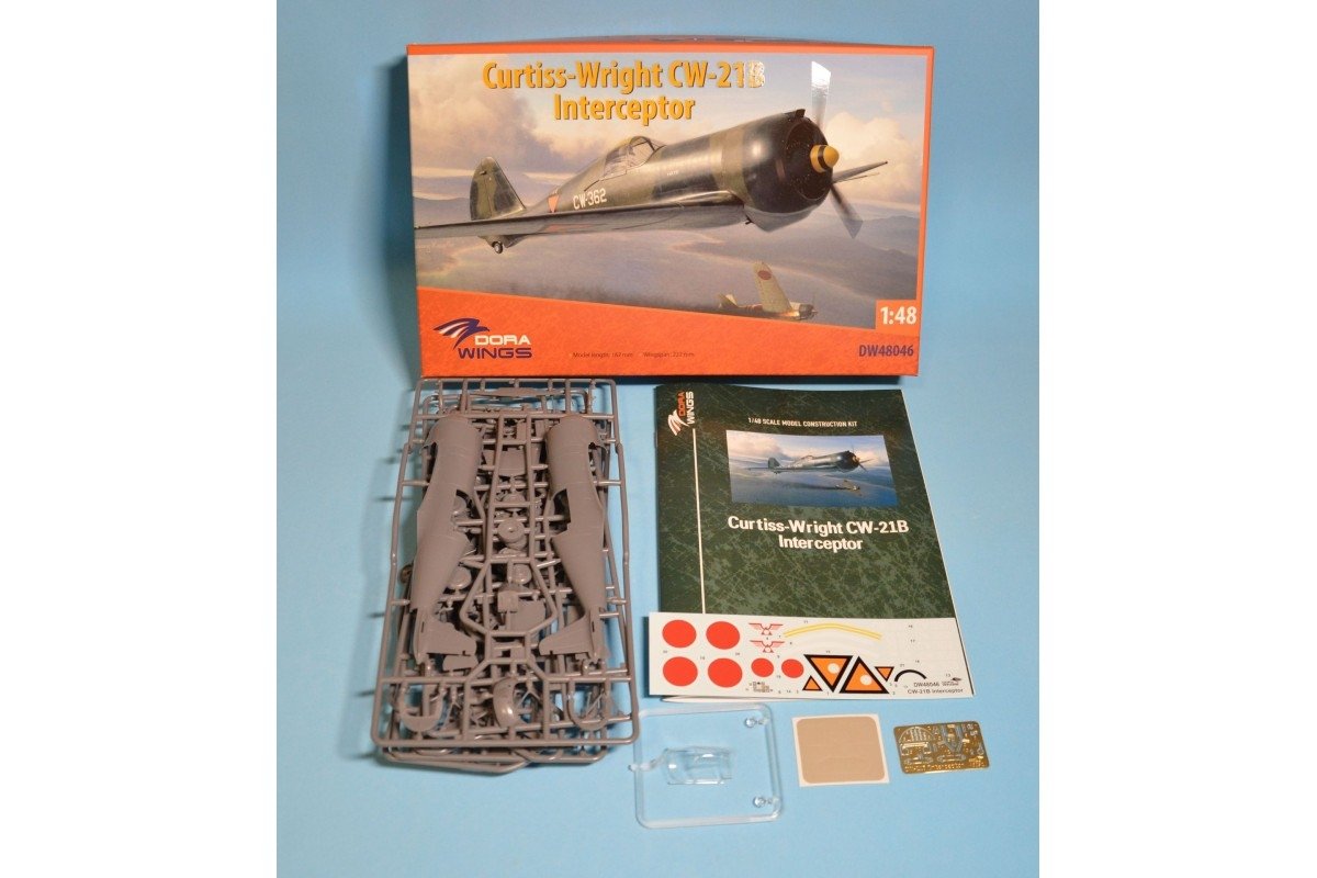 Dora Wings 48046 Curtiss-Wright CW-21B Interceptor 1/48 – image 2