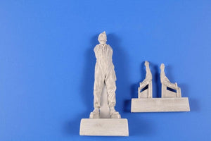 CMK F48357 Siebel Si 204/Aero C-3 Mechanic (engine repair) 1/48 – Bild 4