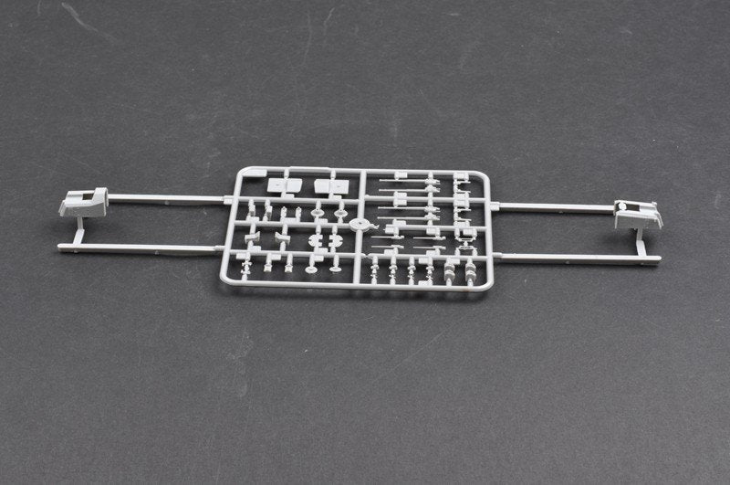 Trumpeter 03702 German Bismarck Battleship 1/200 – obrázek 31