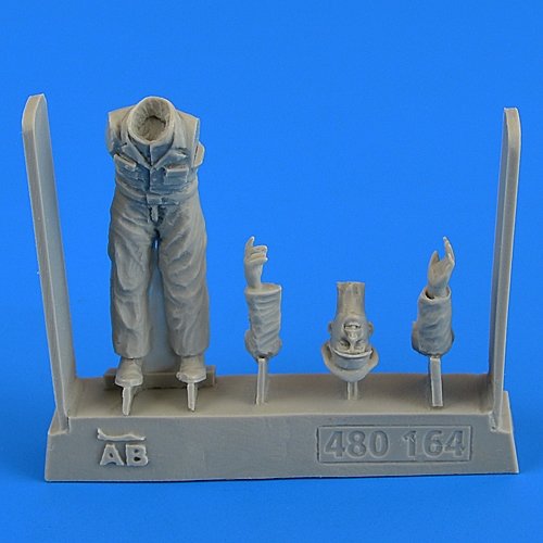 Aerobonus 480164 German Mechanic Office WWII 1/48 Hobby Boss