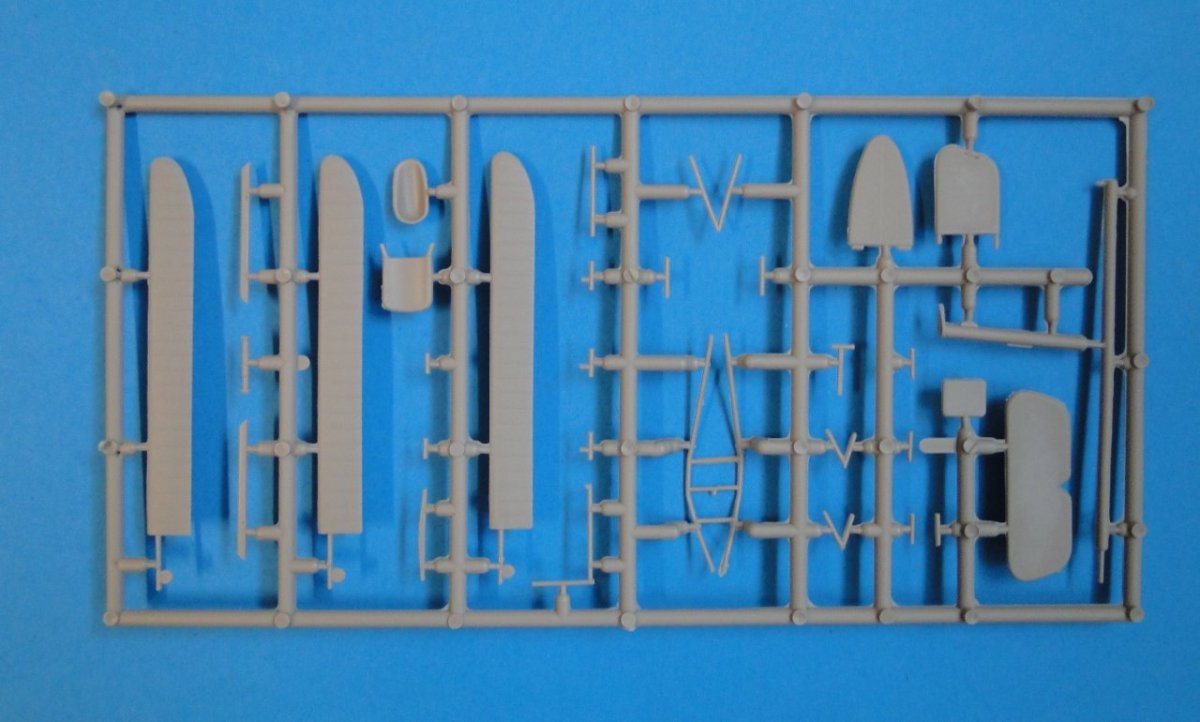 Fly 48003 Focke Achgelis Fa 330 1/48 – image 3