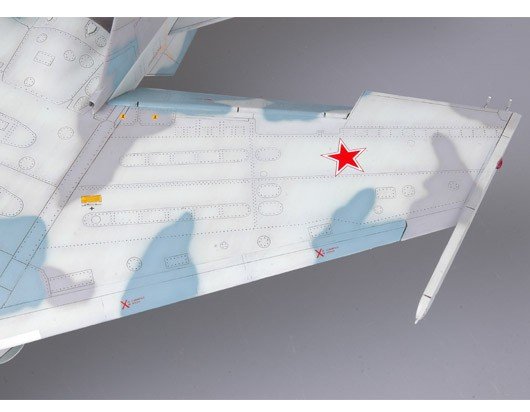 Trumpeter 02270 Su-27UB Flanker-C 1/32 – immagine 5