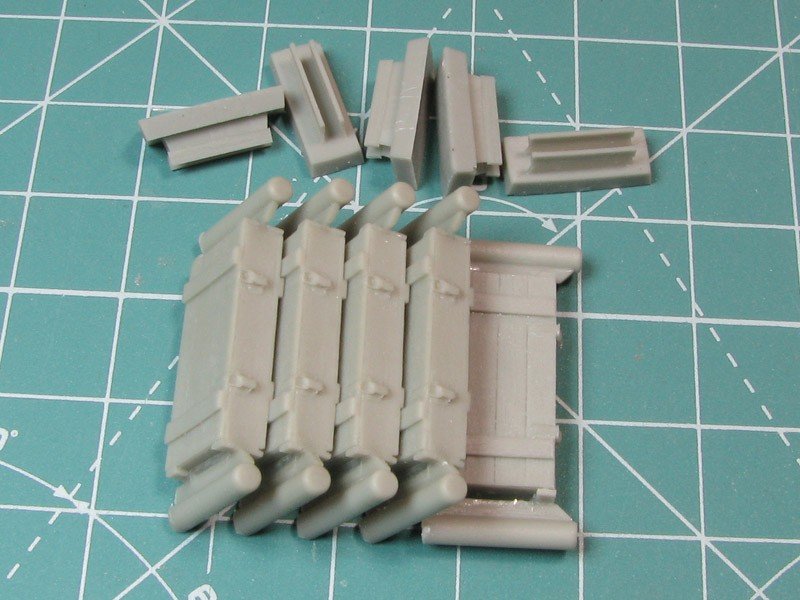 Eureka XXL E-003 Set of 5 ammo boxes 1/35 – imagen 3