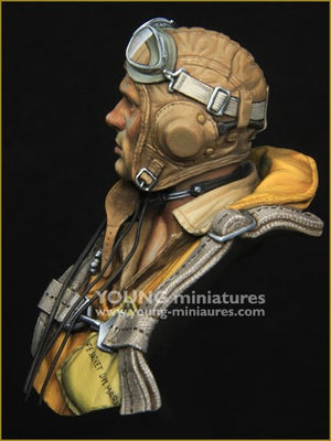 Young Miniatures YM1890 The Battle of Midway US Navy Pilot 1942 1/10 – image 4