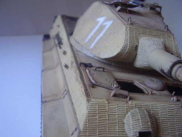 Dragon 6302 Sd.Kfz. 182 Kingtiger Porsche Turret w/Zimmerit 1/35 – Bild 4