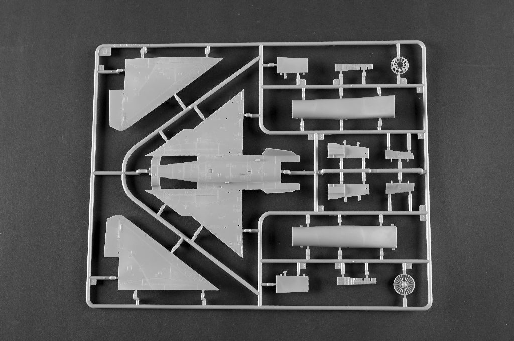 Trumpeter 01698 Chinese J-10C Fighter 1/72 – image 17