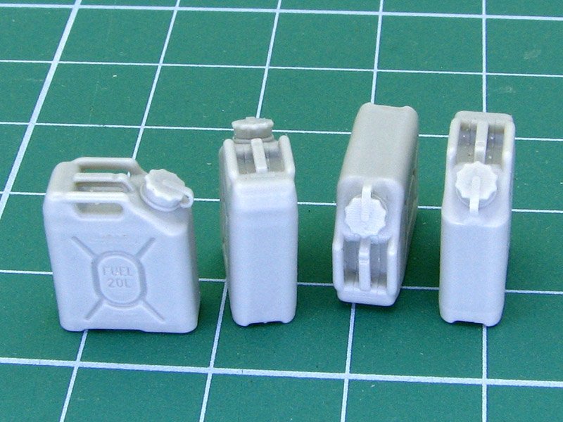 EUREKA XXL E-045 US Military Fuel Canisters 1/35 – Bild 5