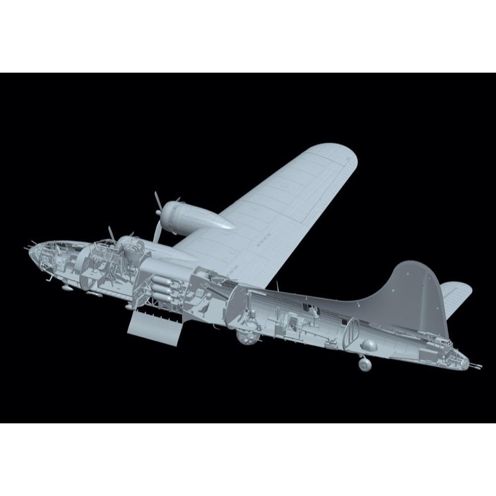 HK Models 01F002 B-17F Flying Fortress (Memphis Belle) 1/48 – image 3