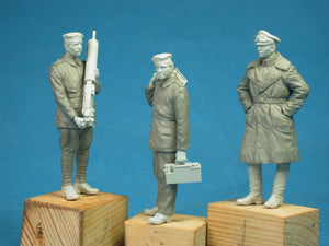 Copper State Models F35-039 German armored car crewman with MG 08 1/35 – image 2