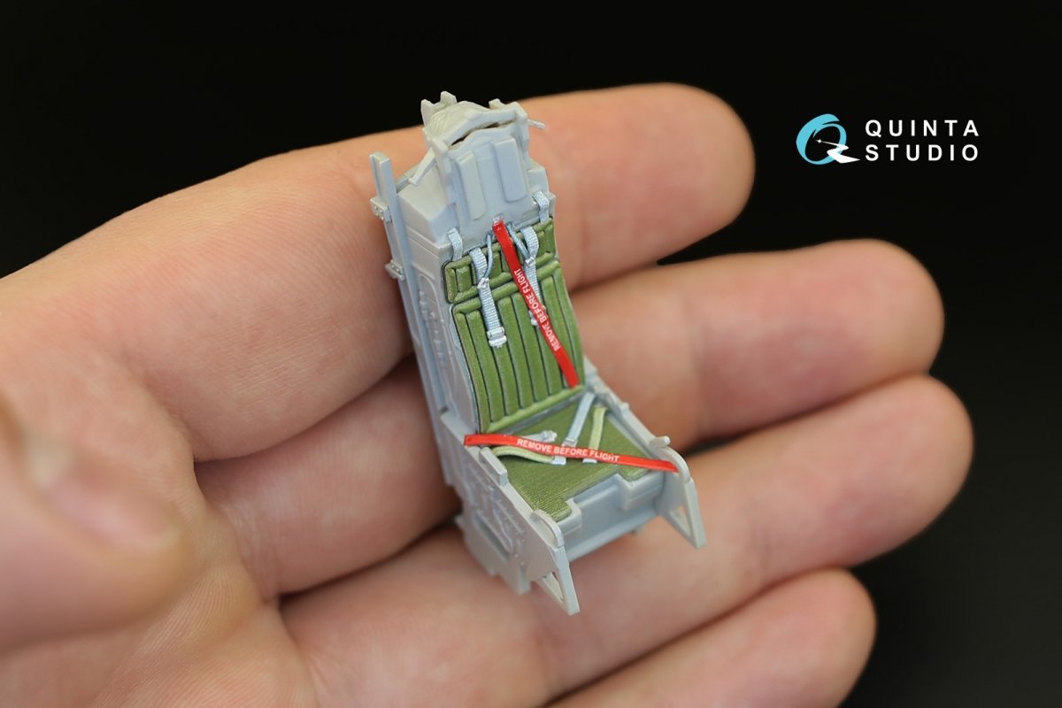 Quinta Studio QD32008 A-10A 3D-Printed &amp;amp; colored Interior on decal paper (for Trumpeter kit) 1/32 – Bild 9