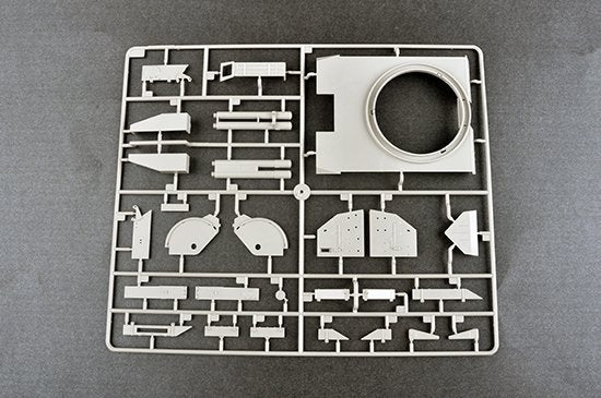 Trumpeter 09534 2S19-M2 Self-propelled Howitzer 1/35 – image 6
