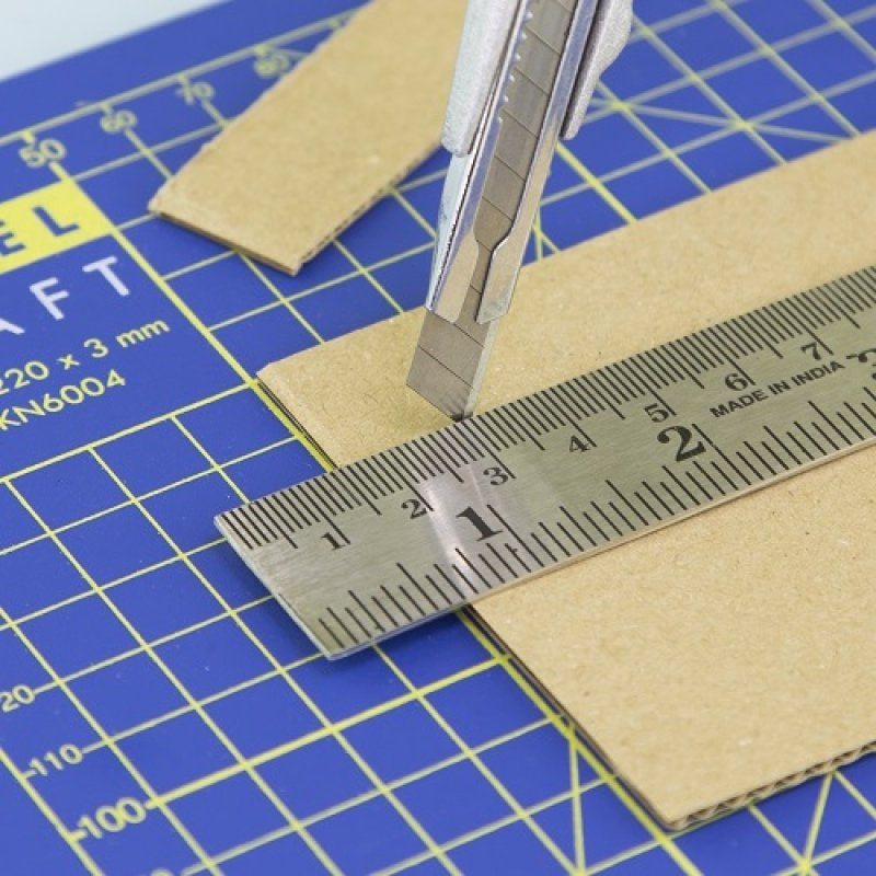 Modelcraft PKN1900 Snap Off Knife &amp;amp; 10 Blades – Bild 3