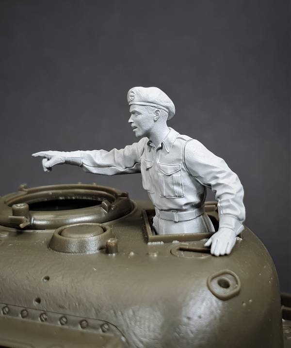 Panzer Art FI35-174 British Sherman tank loader 1/35 – immagine 3