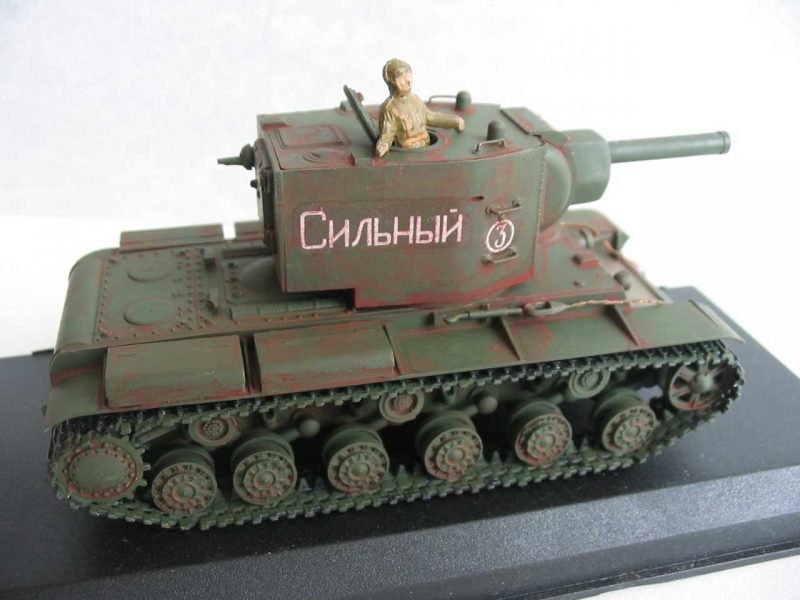 PST 72017 KV-2 Heavy Tank 1/72 – obrázek 13