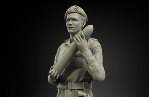 Panzer Art FI35-051 British RAC North Africa loading 75mm ammo soldier No.1 1/35 – Bild 2