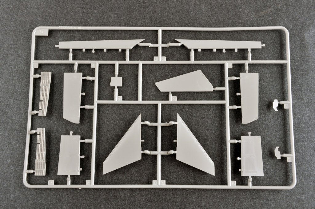Trumpeter 05826 PLAAF J-10C Vigorous Dragon 1/48 – obrázek 11