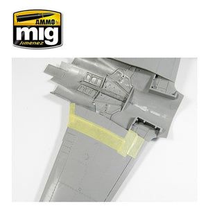 Pâte antidérapante Ammo of Mig 2034 - Couleur noire pour maquettes 1/72 et 1/48  – image 2