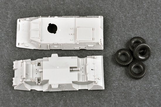 Trumpeter 07131 M1117 Guardian Armored Security Vehicle (ASV) 1/72 – immagine 4