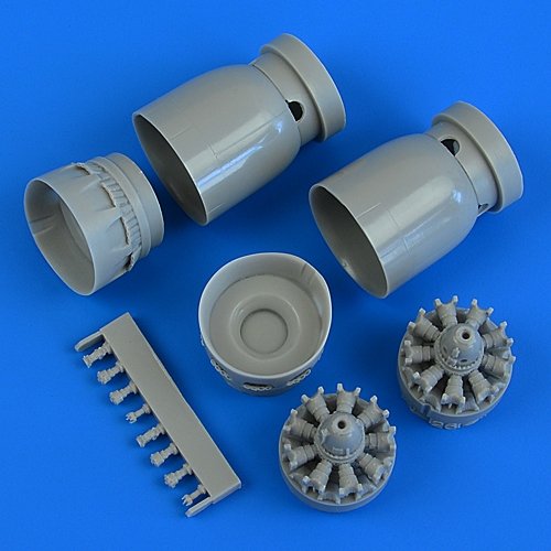 Quickboost QB72623 B-26K Counter Invader correct cowlings &amp; engines for Italeri 1/72